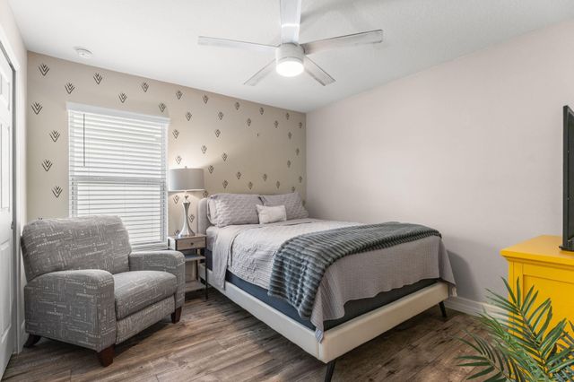 5580 NW Pine Trail Circle, Port St. Lucie, Port St Lucie, FL 34983