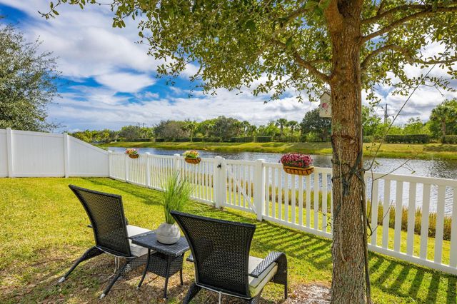 5580 NW Pine Trail Circle, Port St. Lucie, Port St Lucie, FL 34983