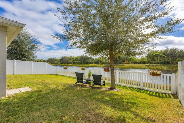 5580 NW Pine Trail Circle, Port St. Lucie, Port St Lucie, FL 34983