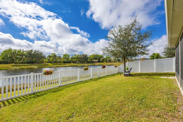 5580 NW Pine Trail Circle, Port St. Lucie, Port St Lucie, FL 34983