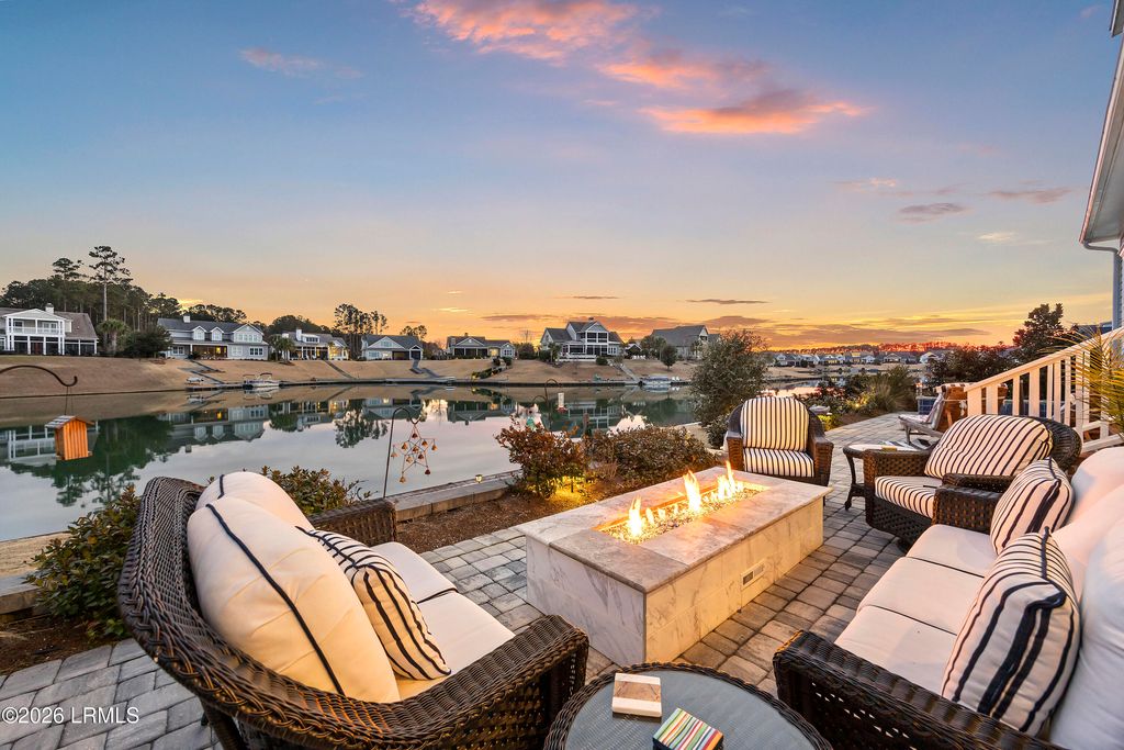 256 Flatwater Drive, Bluffton, SC 29910