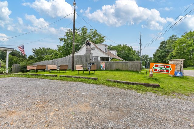 1577 Cheatham Dam Rd, Ashland City, TN 37015