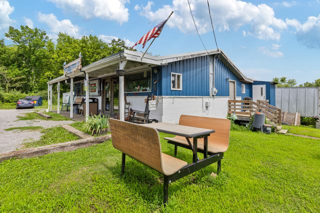 1577 Cheatham Dam Rd, Ashland City, TN 37015