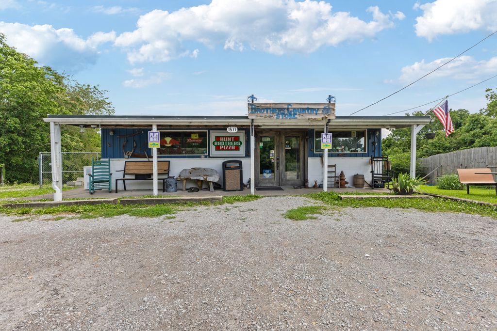 1577 Cheatham Dam Rd, Ashland City, TN 37015