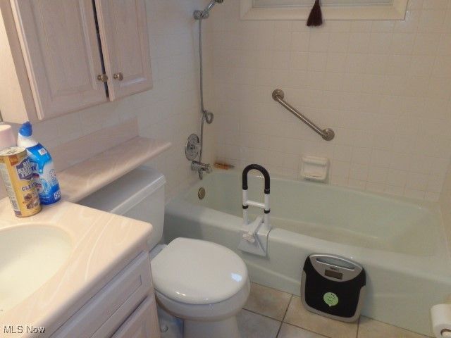 11092 Naomi Drive, Parma, OH 44130