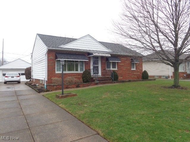 11092 Naomi Drive, Parma, OH 44130