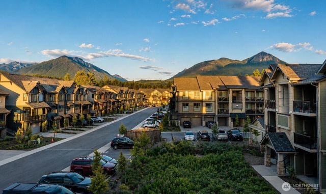 1210 Boulder Way SE, North Bend, WA 98045