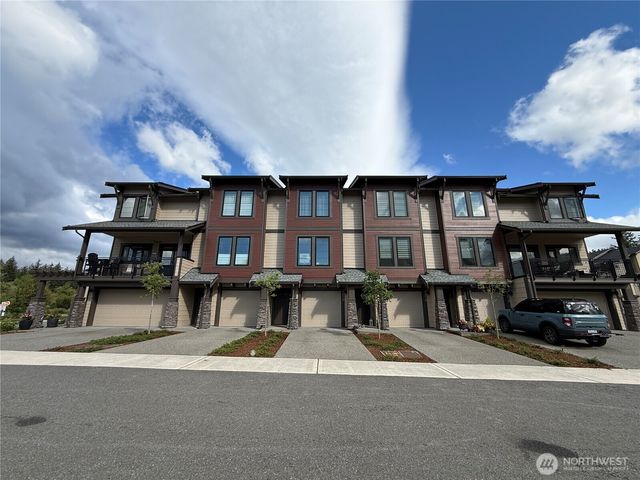 1210 Boulder Way SE, North Bend, WA 98045