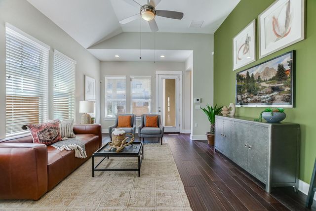 2405 Moreno ST, Austin, TX 78723