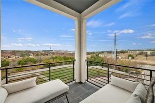 2050 Lohmans Spur RD 101, Lakeway, TX 78734