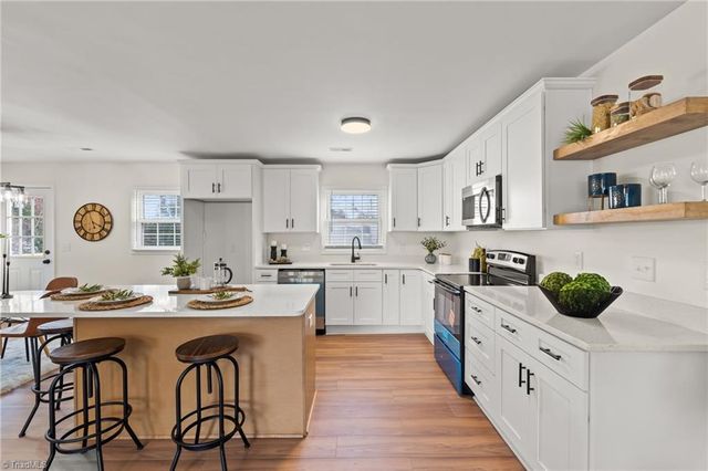 1406 Chatham Drive, High Point, NC 27265