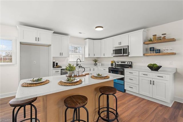 1406 Chatham Drive, High Point, NC 27265