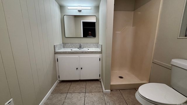 904 BISMARK ST, Seguin, TX 78155