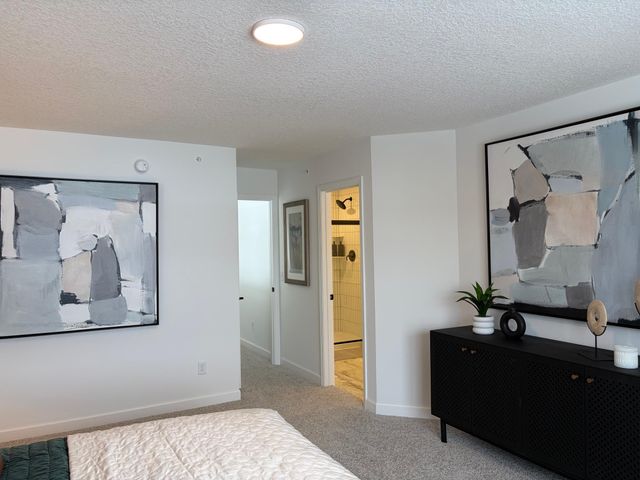 997 Annagaire Curve, Rosemount, MN 55068