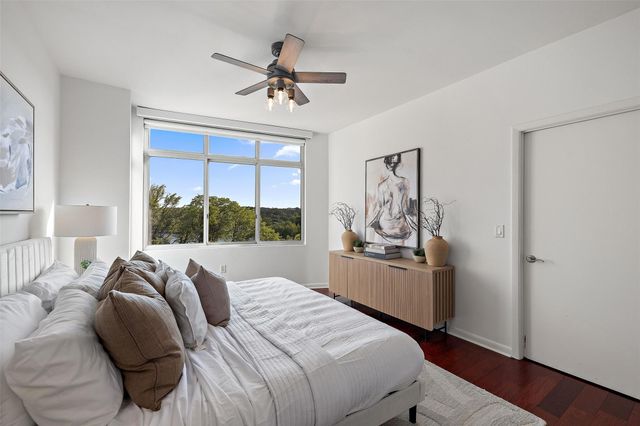 54 Rainey ST 502, Austin, TX 78701
