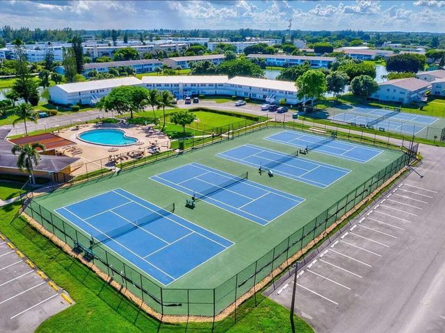 197 Andover H, West Palm Beach, FL 33417