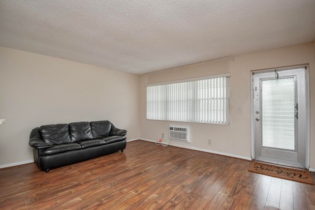 197 Andover H, West Palm Beach, FL 33417