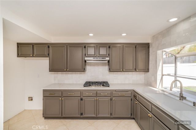 1878 Duncan Way, Corona, CA 92881