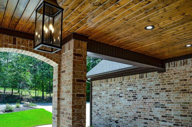 10 Piocha Lane, Hot Springs Village, AR 71909