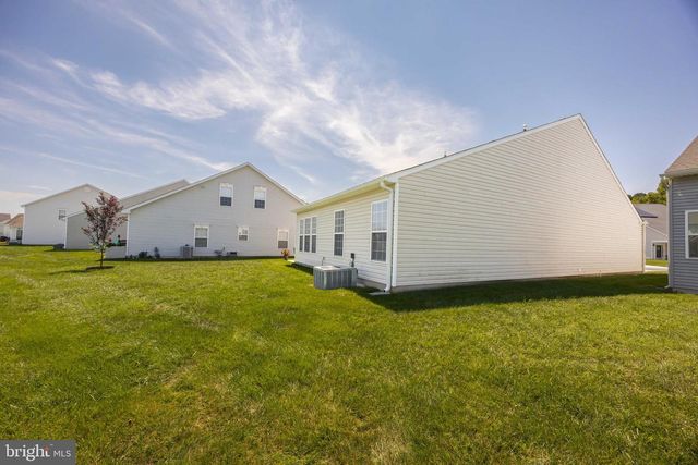 9187 CLUBHOUSE DR, Delmar, MD 21875