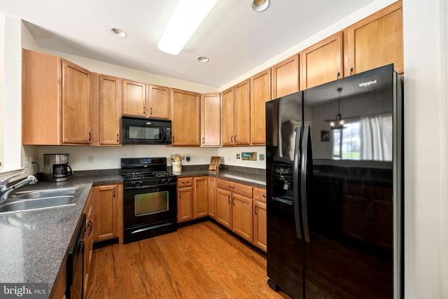 9187 CLUBHOUSE DR, Delmar, MD 21875
