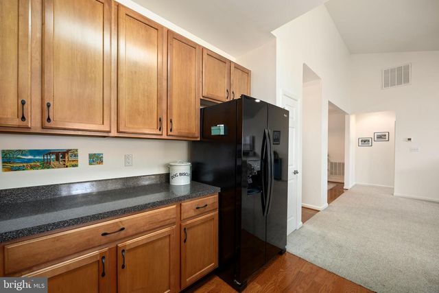 9187 CLUBHOUSE DR, Delmar, MD 21875