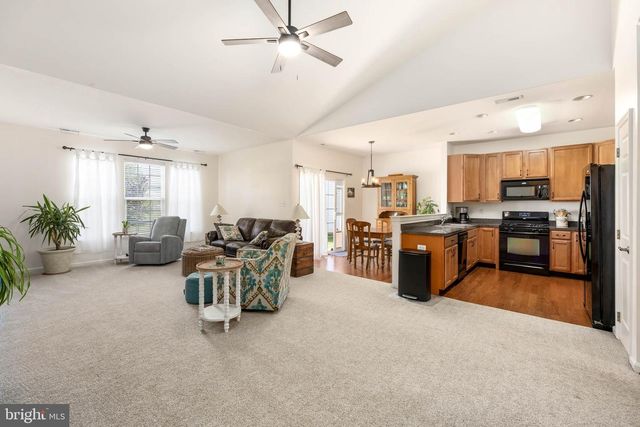 9187 CLUBHOUSE DR, Delmar, MD 21875