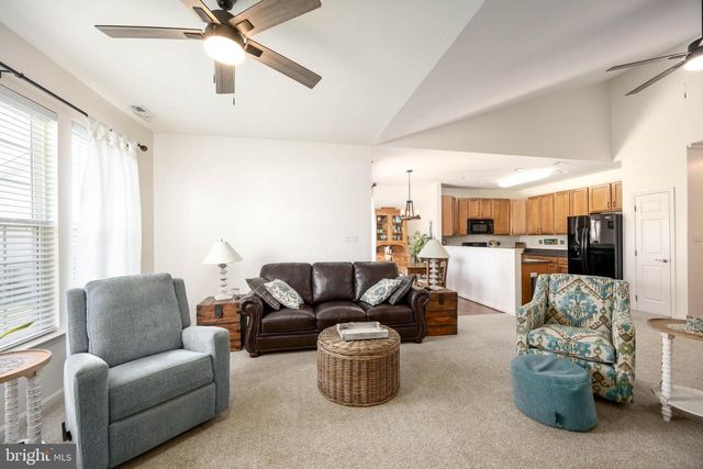 9187 CLUBHOUSE DR, Delmar, MD 21875