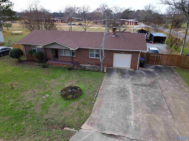 1409 North Houston Street, Athens, AL 35611