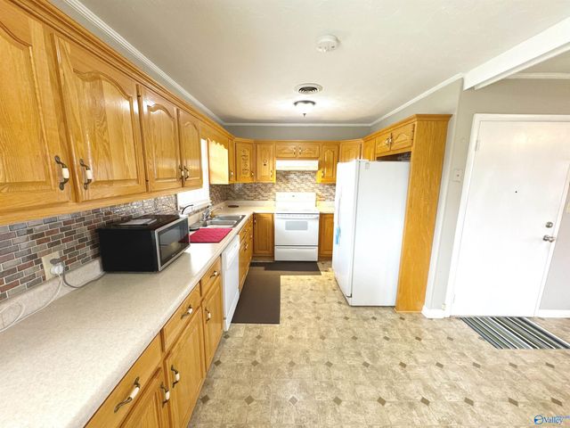 1409 North Houston Street, Athens, AL 35611