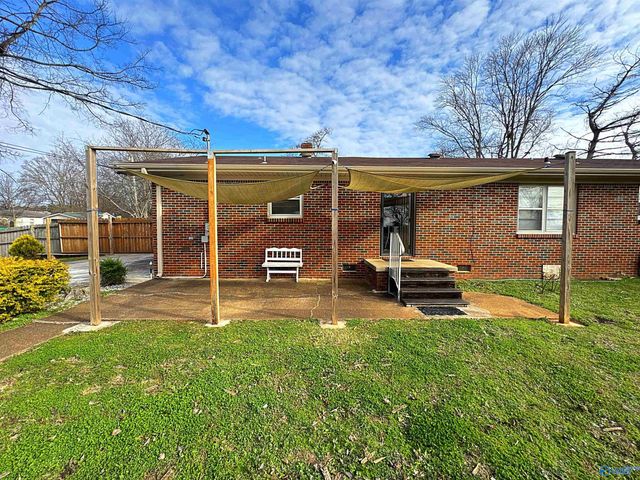 1409 North Houston Street, Athens, AL 35611