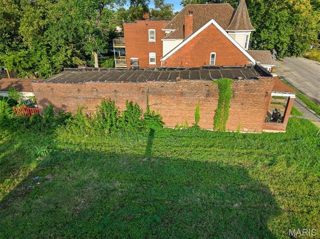 2711 Keokuk Street, St Louis, MO 63118