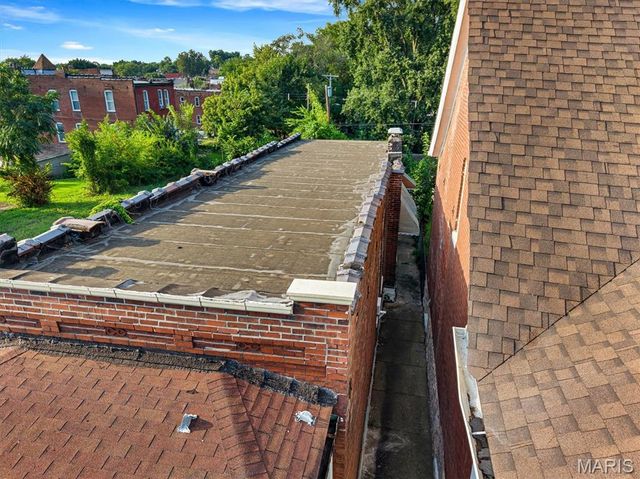 2711 Keokuk Street, St Louis, MO 63118