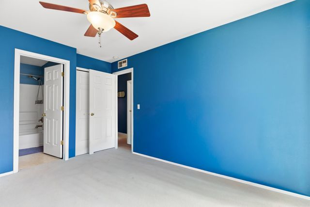 140 Saber Way 7, Lake Orion Vlg, MI 48362