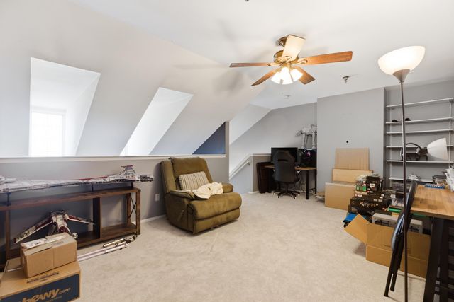 140 Saber Way 7, Lake Orion Vlg, MI 48362