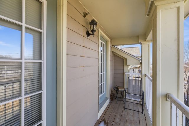 140 Saber Way 7, Lake Orion Vlg, MI 48362