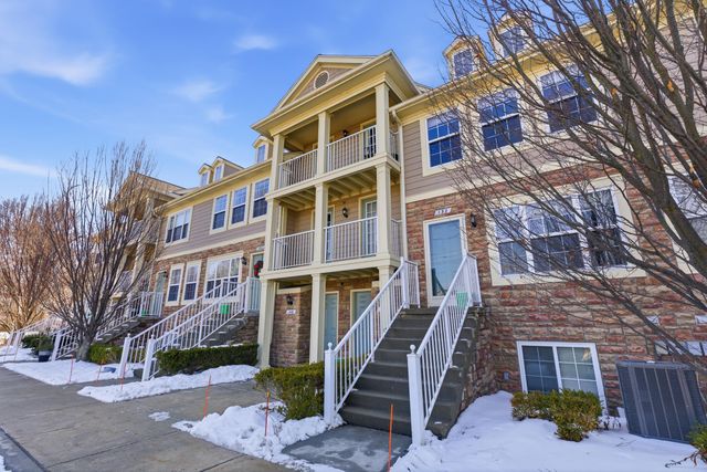 140 Saber Way 7, Lake Orion Vlg, MI 48362