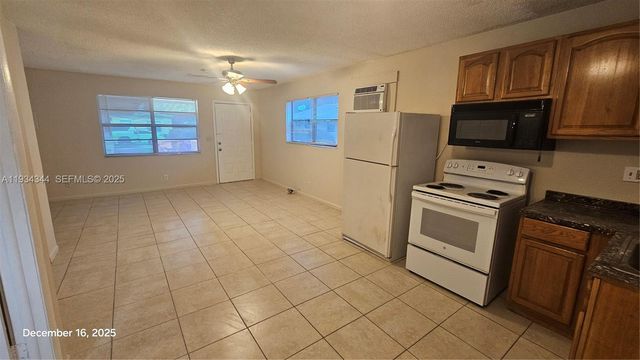 2508 Johnson St 5, Hollywood, FL 33020