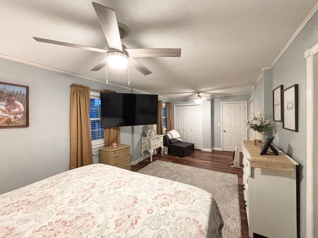 1040 HIGHWAY 469, Martha, KY 41159