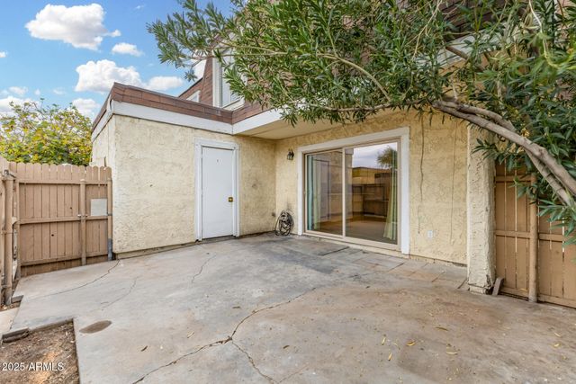 8430 N 34TH Drive, Phoenix, AZ 85051