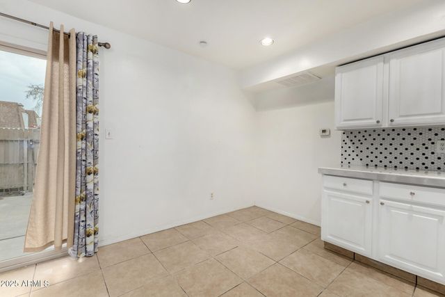 8430 N 34TH Drive, Phoenix, AZ 85051