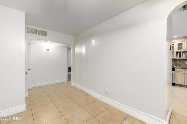 6842 N 10TH Place, Phoenix, AZ 85014