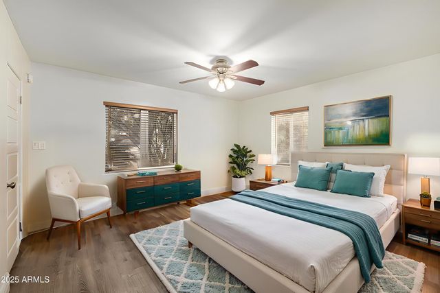 6842 N 10TH Place, Phoenix, AZ 85014