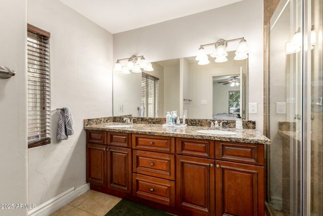 6842 N 10TH Place, Phoenix, AZ 85014