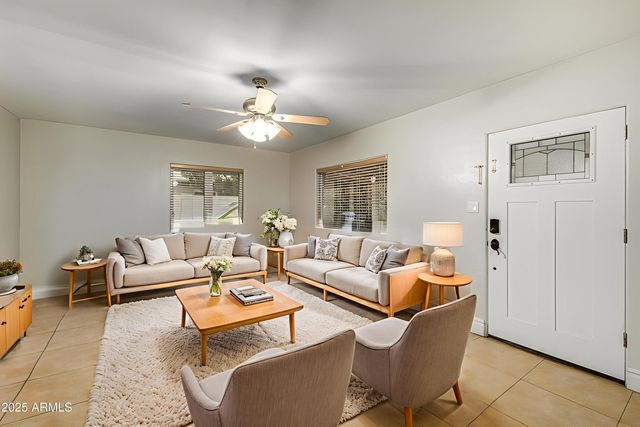 6842 N 10TH Place, Phoenix, AZ 85014