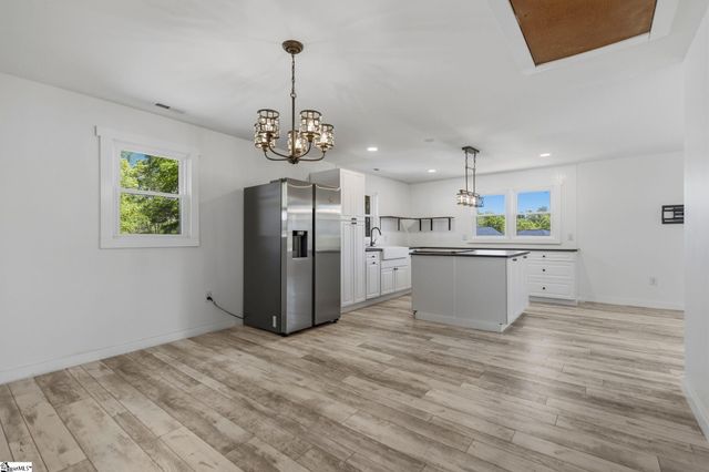 129 Bradley Drive, Pickens, SC 29671