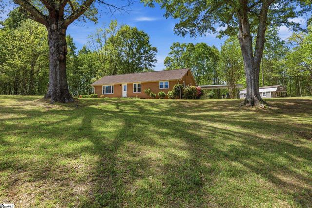 129 Bradley Drive, Pickens, SC 29671