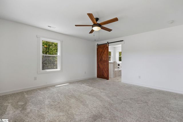 129 Bradley Drive, Pickens, SC 29671