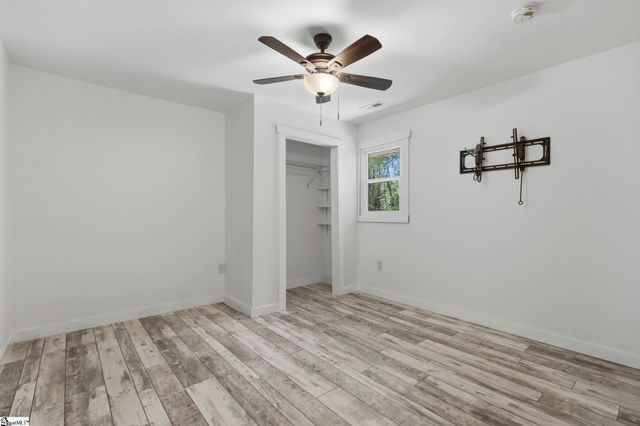 129 Bradley Drive, Pickens, SC 29671