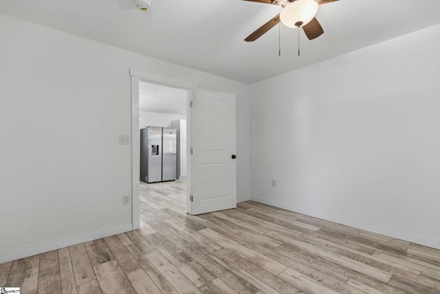 129 Bradley Drive, Pickens, SC 29671
